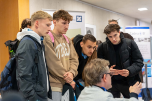 1. Mittweida Akustik-Kolloquium - Vorstellung der Gesellschaft für Akustikforschung Dresden mbH gegenüber aktiven Studierenden der Studiengänge "Audio and Acoustical Engineering" (B.Eng.) und "Ingenieurakustik" (M.Sc.) der Hochschulen Mittweida und München